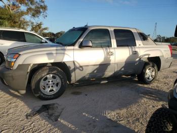  Salvage Chevrolet Avalanche