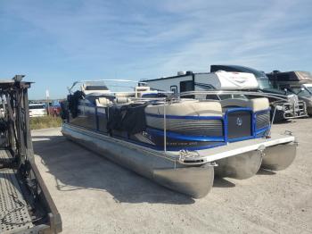  Salvage Prem Pontoon