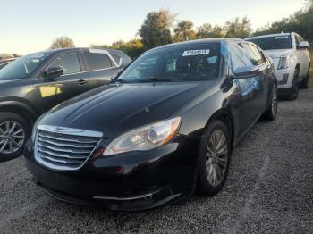  Salvage Chrysler 200