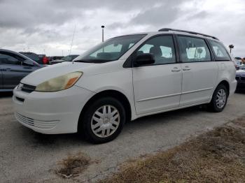  Salvage Toyota Sienna