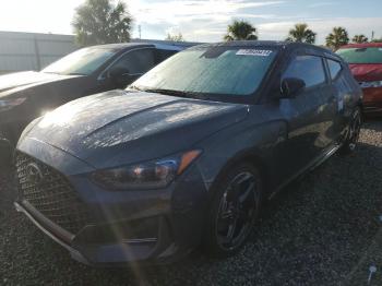  Salvage Hyundai VELOSTER