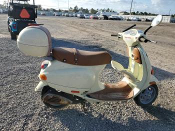  Salvage Vespa 49cc