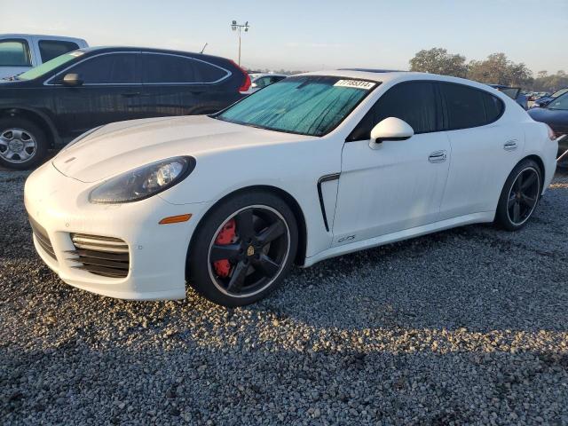  Salvage Porsche Panamera