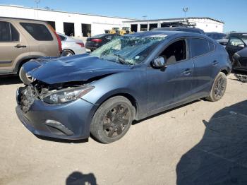  Salvage Mazda 3