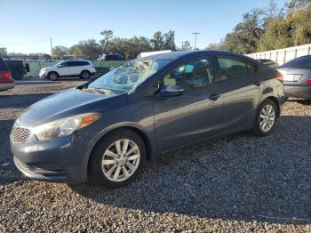  Salvage Kia Forte