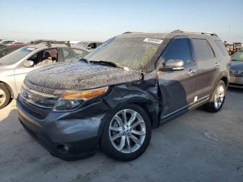  Salvage Ford Explorer