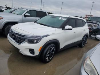  Salvage Kia Seltos