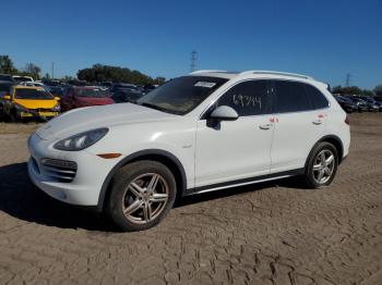  Salvage Porsche Cayenne