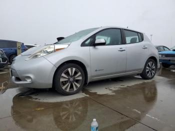  Salvage Nissan LEAF