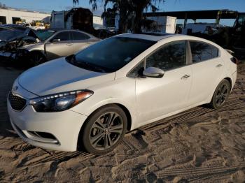  Salvage Kia Forte