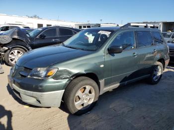  Salvage Mitsubishi Outlander