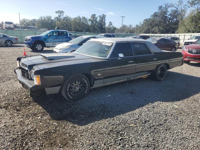  Salvage Chrysler Newport