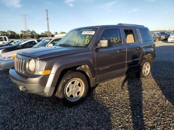  Salvage Jeep Patriot