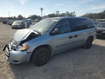  Salvage Dodge Caravan