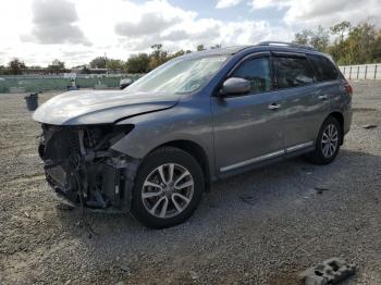  Salvage Nissan Pathfinder