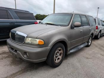  Salvage Lincoln Navigator