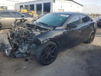  Salvage Mazda 3