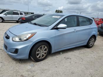  Salvage Hyundai ACCENT