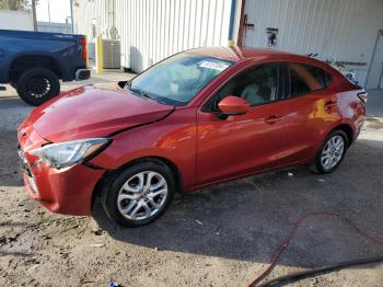  Salvage Toyota Yaris