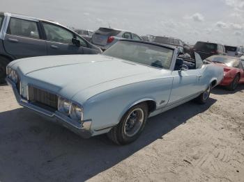  Salvage Oldsmobile Cutlass