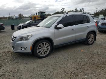  Salvage Volkswagen Tiguan