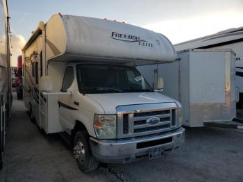  Salvage Thor Motor Home