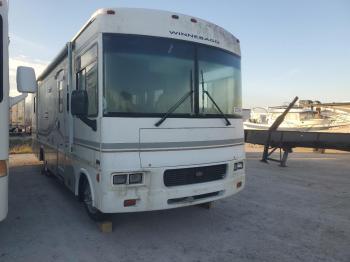  Salvage Workhorse Custom Cha Motorhome