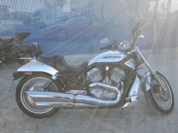  Salvage Harley-Davidson Vrs