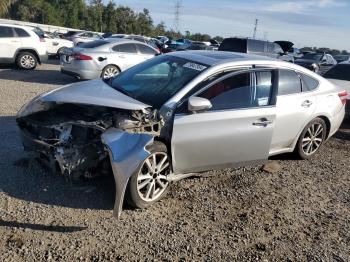  Salvage Toyota Avalon