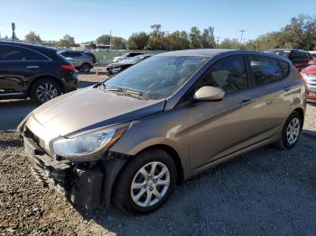  Salvage Hyundai ACCENT