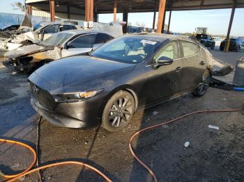  Salvage Mazda 3