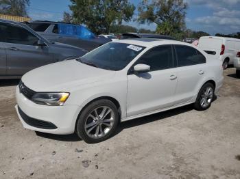  Salvage Volkswagen Jetta