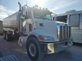  Salvage Peterbilt 335