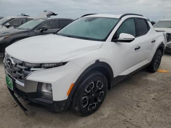  Salvage Hyundai SANTA CRUZ