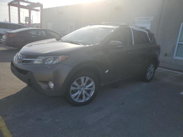  Salvage Toyota RAV4