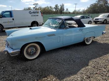  Salvage Ford Thunderbird