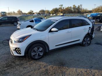  Salvage Kia Niro