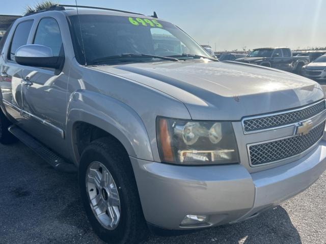  Salvage Chevrolet Avalanche