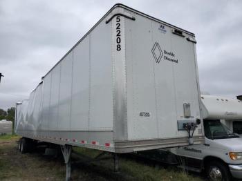  Salvage Hyundai Trailer