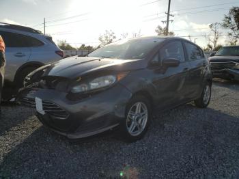  Salvage Ford Fiesta