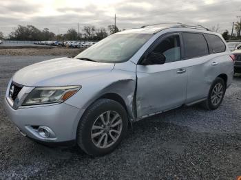  Salvage Nissan Pathfinder