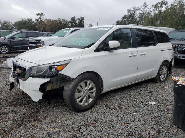  Salvage Kia Sedona