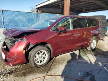  Salvage Chrysler Pacifica