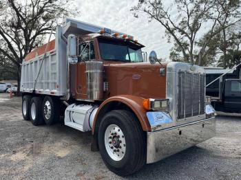  Salvage Peterbilt 357