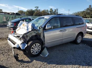  Salvage Kia Sedona