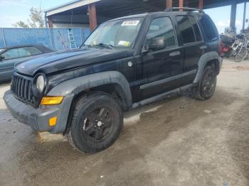  Salvage Jeep Liberty