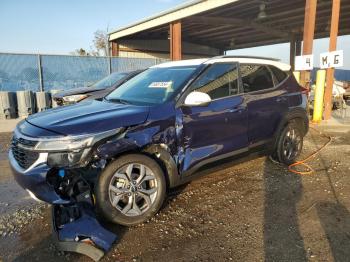  Salvage Kia Seltos