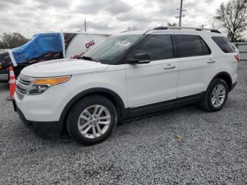  Salvage Ford Explorer