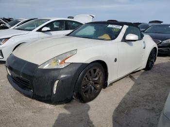  Salvage Nissan 370Z