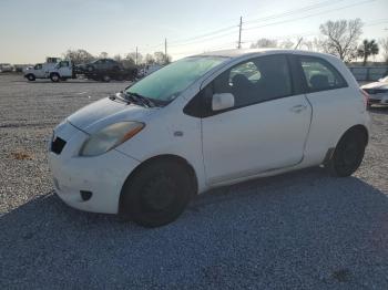  Salvage Toyota Yaris